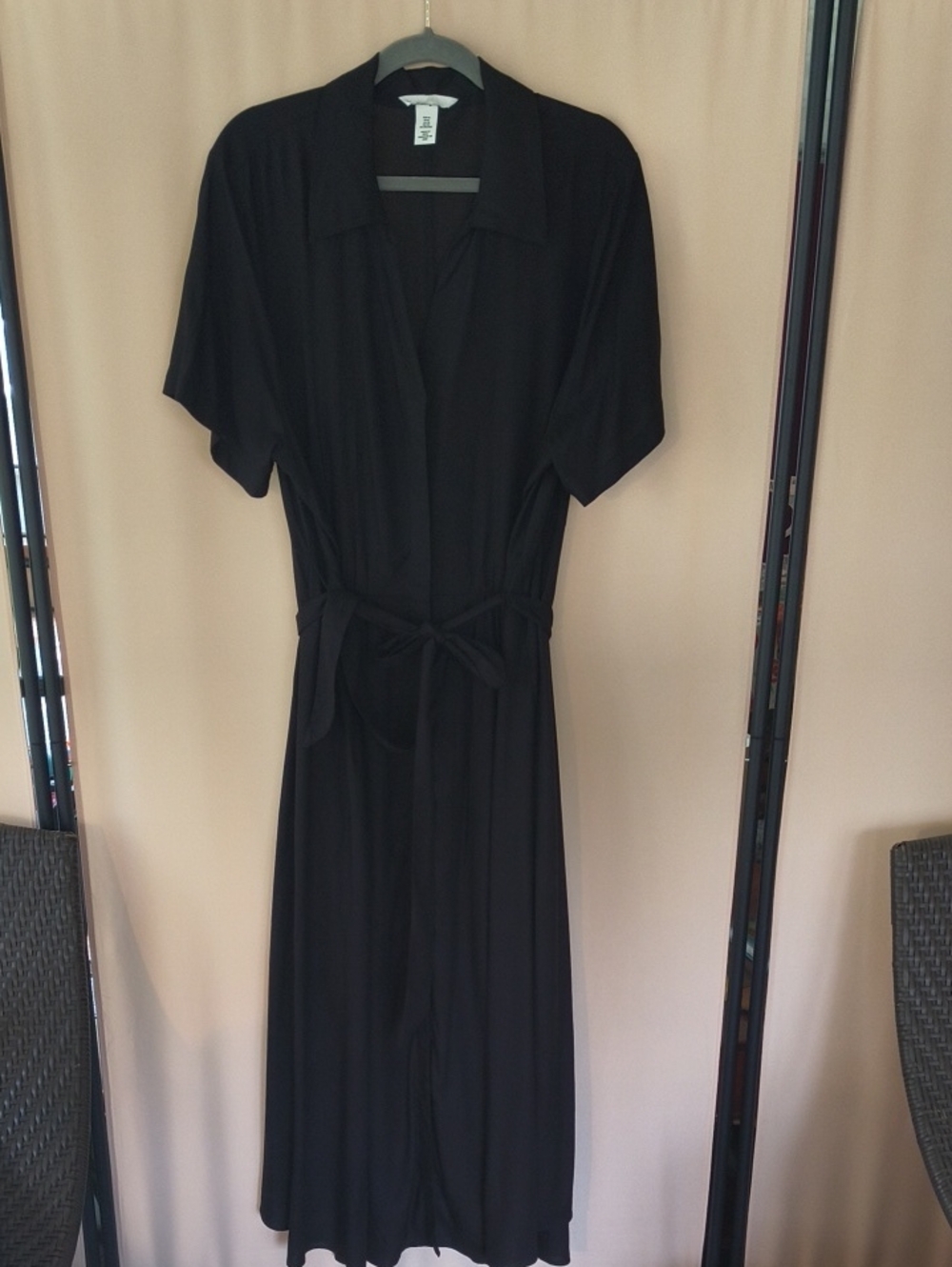 NWOT H&M Black Button Up Maxi Dress with Tie Waist and Short Sleeves Size US XL